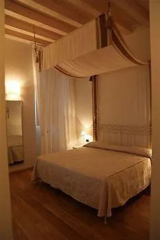Hotel Marco Polo Verona 3*,  Italy